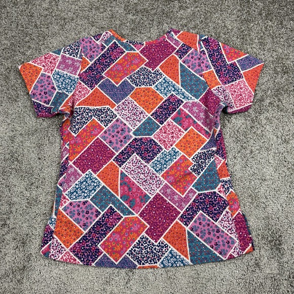 Vera Bradley Womens Small Patchwork Floral V-Neck Scrub Top Pockets Nurse‎ - Picture 6 of 8